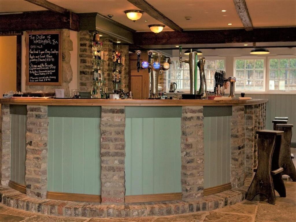 Duke Of Wellington Inn 코브리지 외부 사진